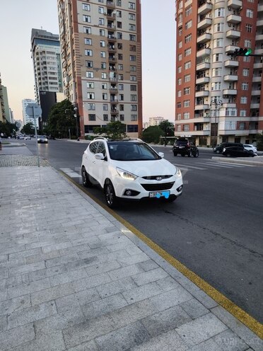 Hyundai ix35 2014, 103,000 km - 2.0 l - Bakı