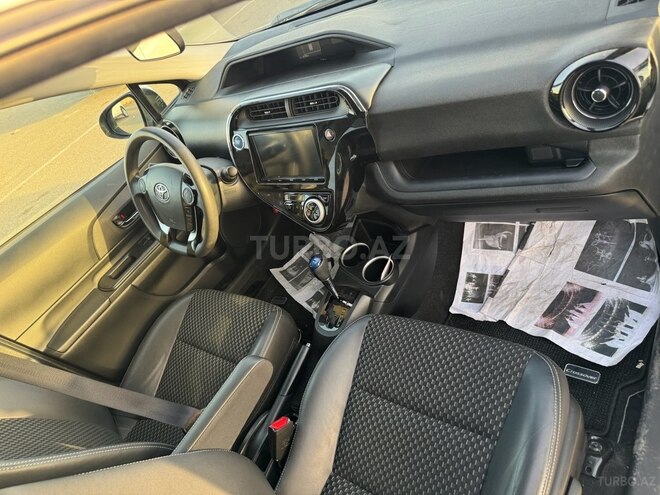 Toyota Aqua 2018, 42,685 km - 1.5 л - Bakı