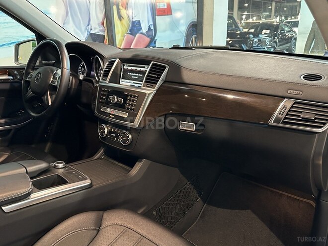 Mercedes GL 350 4MATIC-11
