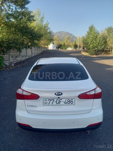 Kia Cerato 2013, 259,327 km - 1.6 l - Qəbələ