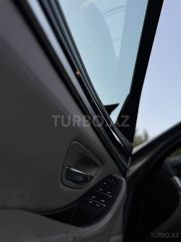 BMW 528 2012, 241,000 km - 2.0 l - Bakı