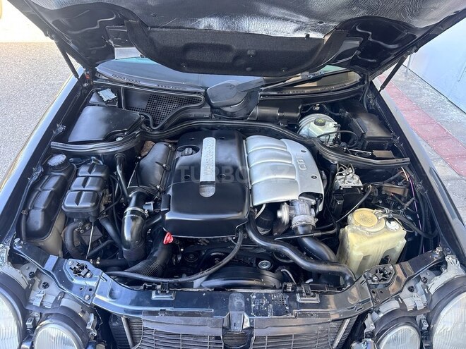 Mercedes E 220 d 2001, 390,000 km - 2.2 l - Bakı