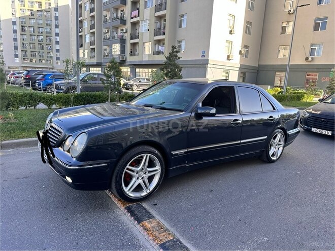 Mercedes E 220 d 2001, 390,000 km - 2.2 l - Bakı