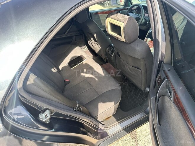 Mercedes E 220 d 2001, 390,000 km - 2.2 l - Bakı