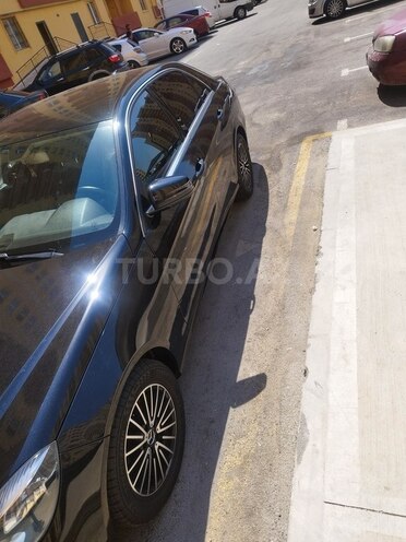 Mercedes E 220 d 2015, 189,000 km - 2.2 l - Bakı