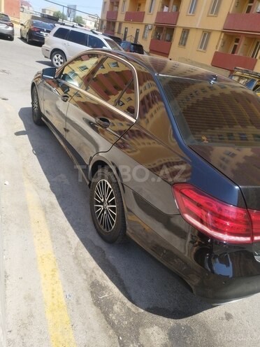 Mercedes E 220 d 2015, 189,000 km - 2.2 l - Bakı