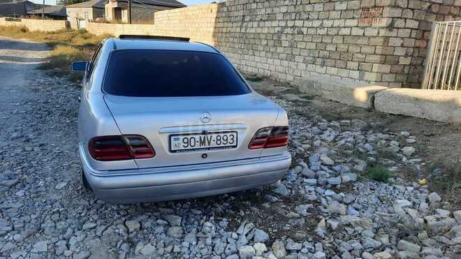 Mercedes E 230 1997, 339,030 km - 2.3 l - Bakı