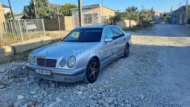 Mercedes E 230 1997, 339,030 km - 2.3 l - Bakı