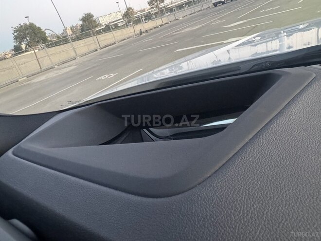 BMW 330e 2023, 36,000 km - 2.0 l - Bakı