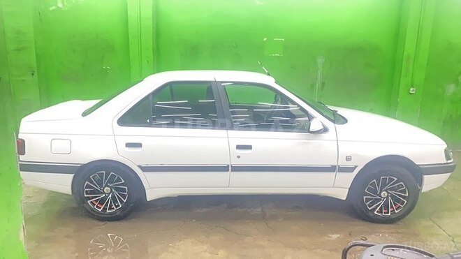 Peugeot 405 2020, 90,000 km - 1.6 l - Bakı