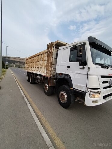 HOWO Sinotruk 2012, 300,000 km - 9.5 l - Bakı