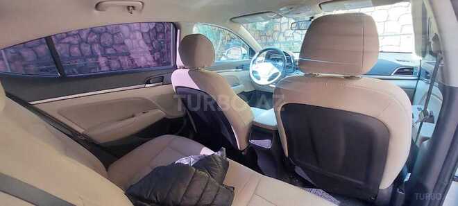 Hyundai Elantra 2017, 55,000 km - 2.0 l - Gəncə