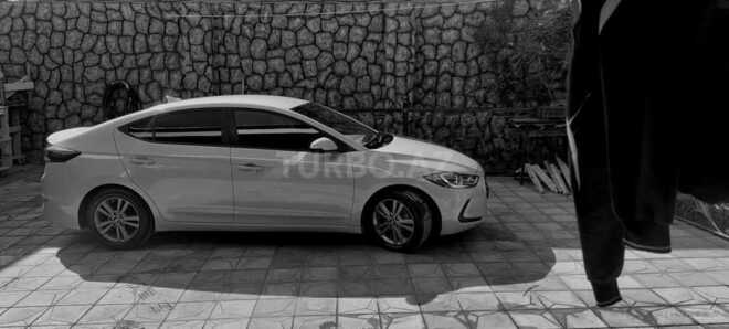 Hyundai Elantra 2017, 55,000 km - 2.0 l - Gəncə