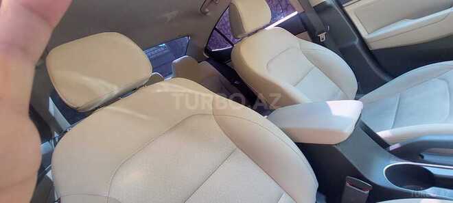 Hyundai Elantra 2017, 55,000 km - 2.0 l - Gəncə