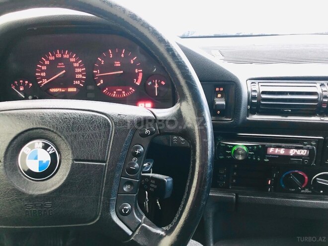 BMW 520 1992, 442,000 km - 2.0 l - Bakı