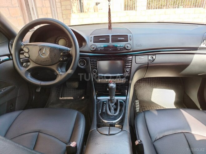 Mercedes E 220 d 2008, 329,000 km - 2.2 l - Goranboy