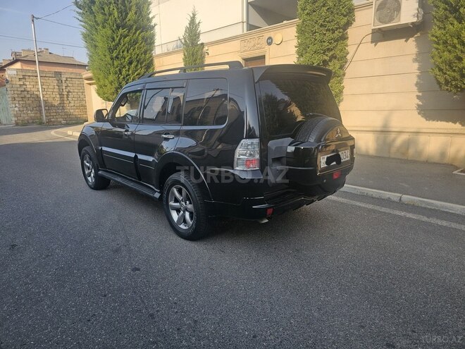Mitsubishi Pajero 2007, 217,085 km - 3.0 l - Qazax