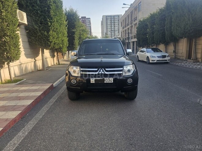 Mitsubishi Pajero 2007, 217,085 km - 3.0 l - Qazax