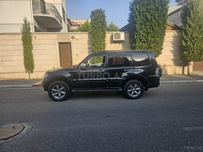 Mitsubishi Pajero 2007, 217,085 km - 3.0 l - Qazax