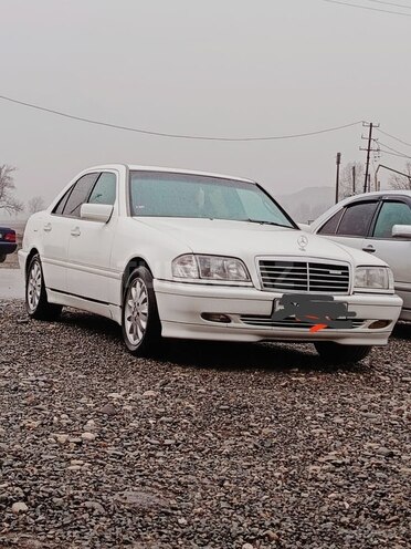 Mercedes C 230 1998, 175,000 km - 2.3 l - Lənkəran