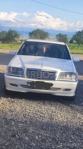Mercedes C 230 1998, 175,000 km - 2.3 l - Lənkəran