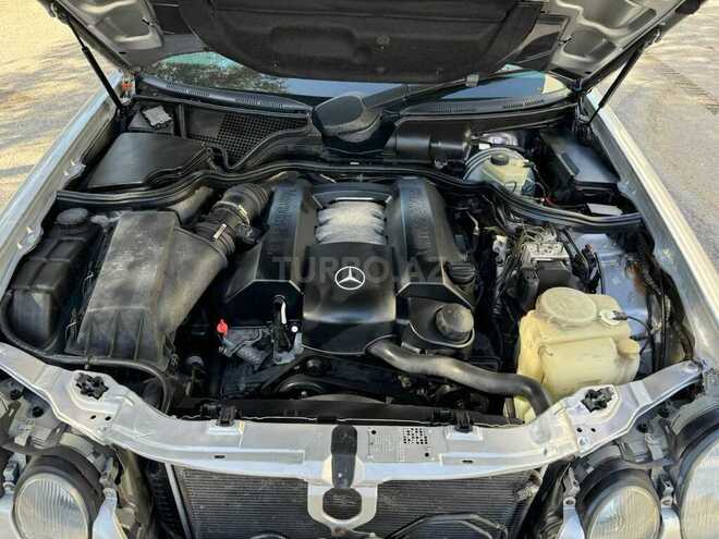 Mercedes E 240 2000, 275,056 km - 2.4 l - Bakı