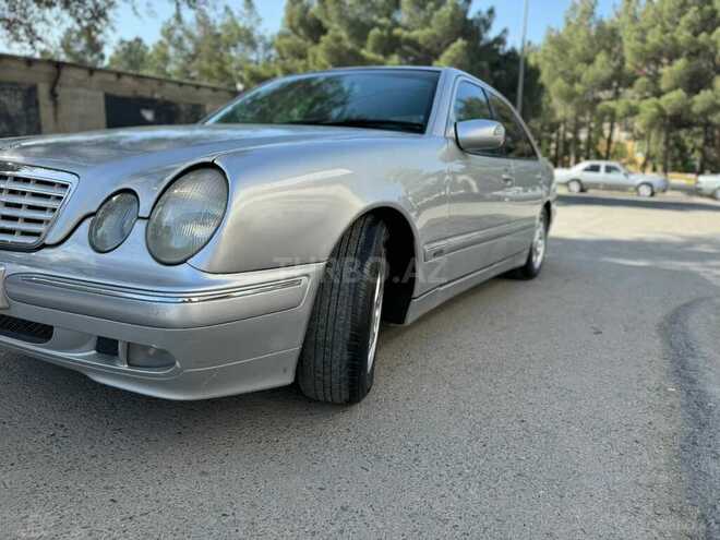 Mercedes E 240 2000, 275,056 km - 2.4 l - Bakı