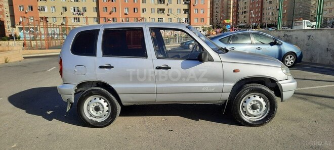 Chevrolet Niva 2008, 312,500 km - 1.7 л - Bakı