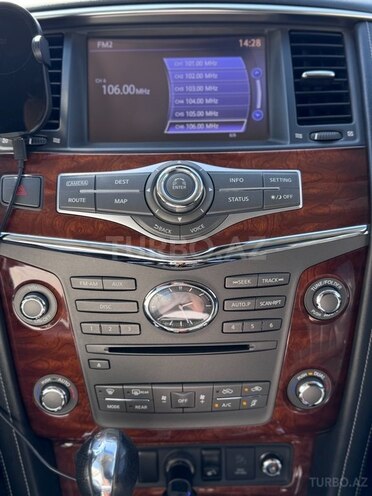 Infiniti QX80 2014, 135,000 km - 5.6 l - Bakı