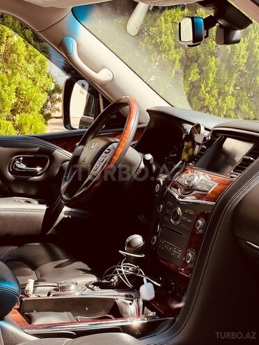 Infiniti QX80 2014, 135,000 km - 5.6 l - Bakı