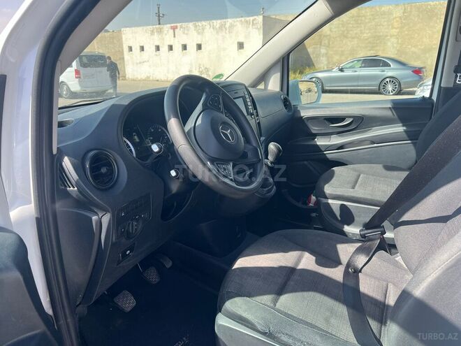 Mercedes Vito 2019, 270,000 km - 2.8 l - Bakı