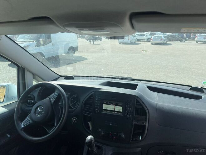 Mercedes Vito 2019, 270,000 km - 2.8 l - Bakı