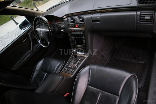 Mercedes E 320 2000, 280,515 km - 3.2 л - Bakı
