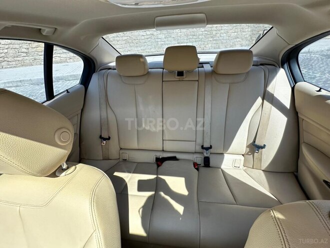 BMW 328 2015, 141,000 km - 2.0 л - Bakı