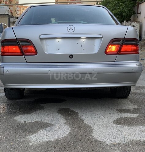 Mercedes E 320 2001, 380,217 km - 3.2 l - Bakı