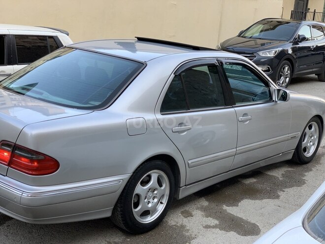 Mercedes E 320 2001, 380,217 km - 3.2 l - Bakı
