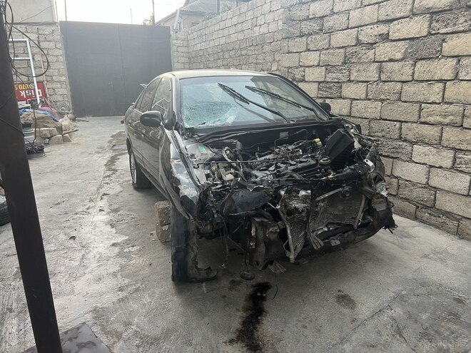 Nissan Sunny 2010, 220,456 km - 1.6 л - Bakı