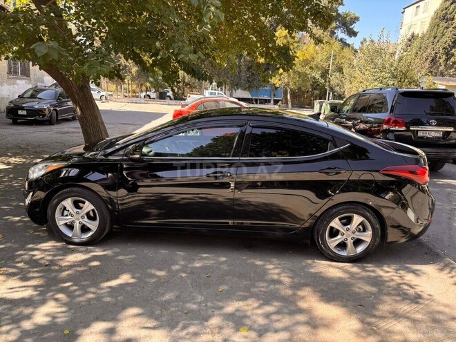 Hyundai Elantra 2015, 84,000 km - 1.8 l - Bakı