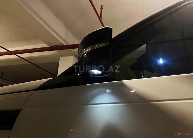 Land Rover Discovery 2017, 80,000 km - 3.0 l - Bakı