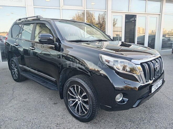 Toyota Land Cruiser Prado-3