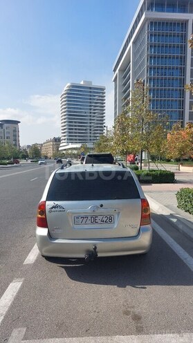 Toyota Corolla 2005, 321,000 km - 1.4 l - Bakı