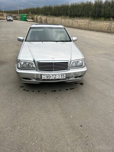 Mercedes C 230 1997, 365,000 km - 2.3 l - Qusar