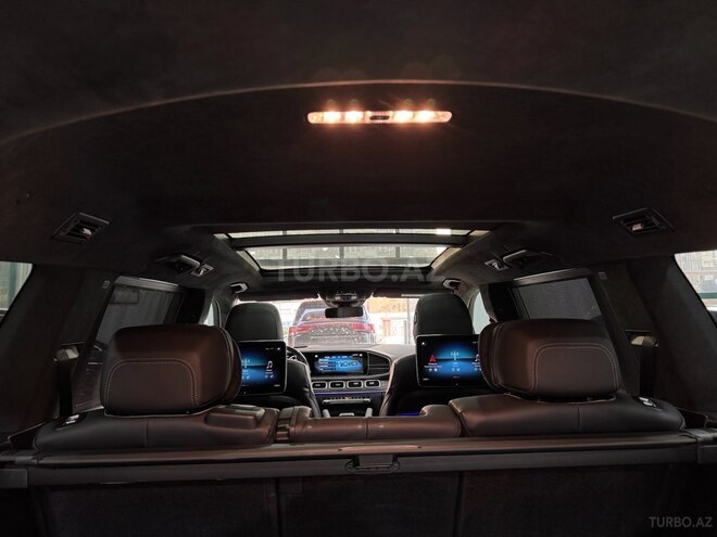 Mercedes GLS 580 4MATIC-17