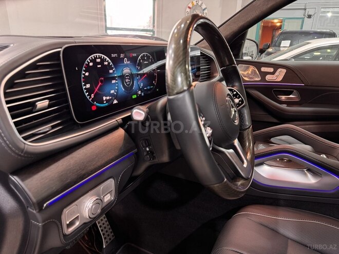 Mercedes GLS 580 4MATIC-8
