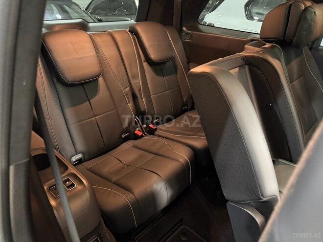 Mercedes GLS 580 4MATIC-21