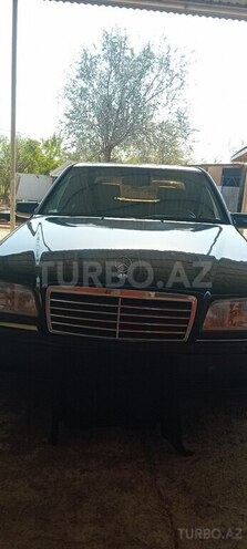 Mercedes C 250 d 1996, 370,520 km - 2.5 l - Biləsuvar