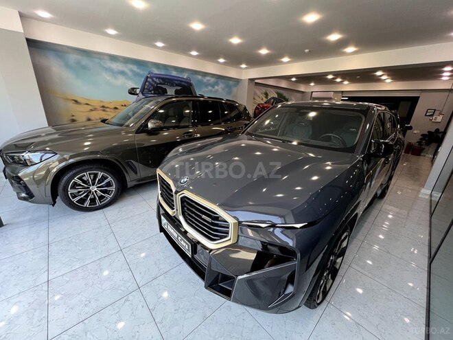 BMW XM-11