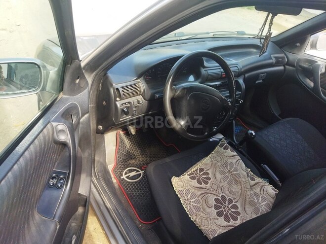 Opel Astra 1995, 358,000 km - 1.4 l - Sumqayıt