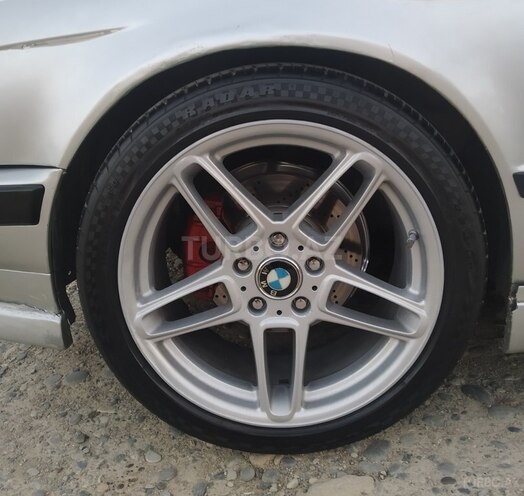 BMW 520 1991, 520,000 km - 2.0 l - Bakı