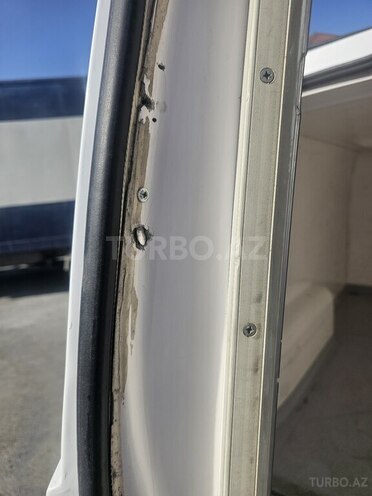 Mercedes Vito 113 2012, 221,003 km - 2.2 l - Bakı